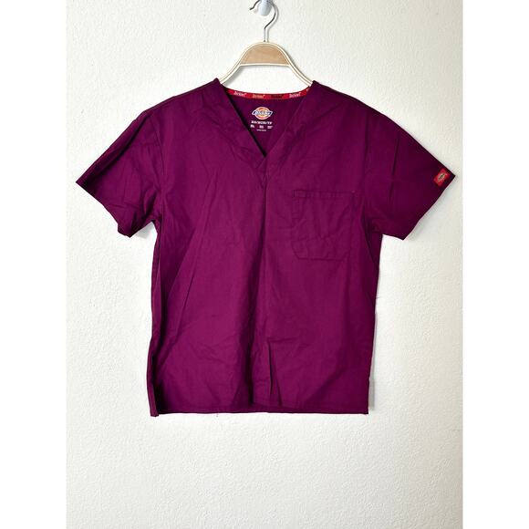 Dickies EDS Signature Scrub Top Women’s XS – Style 83706 Wine Color – V-Neck - Picture 1 of 10